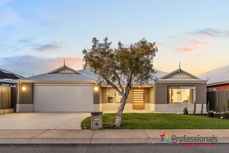 33 Huntington Avenue, Wellard WA 6170