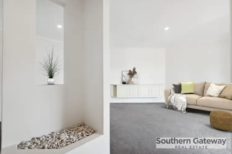 4 Walmer Place