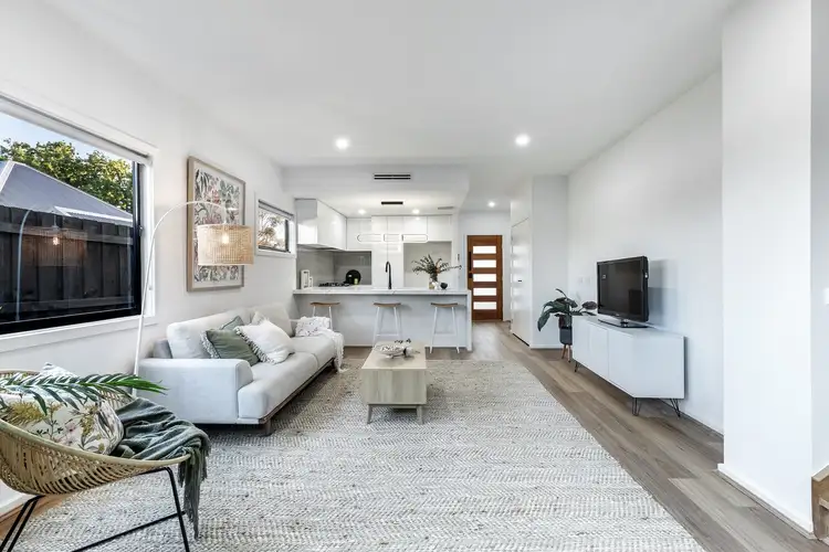Fourth view of Homely house listing, 2/142 Grimshaw Street, Greensborough VIC 3088