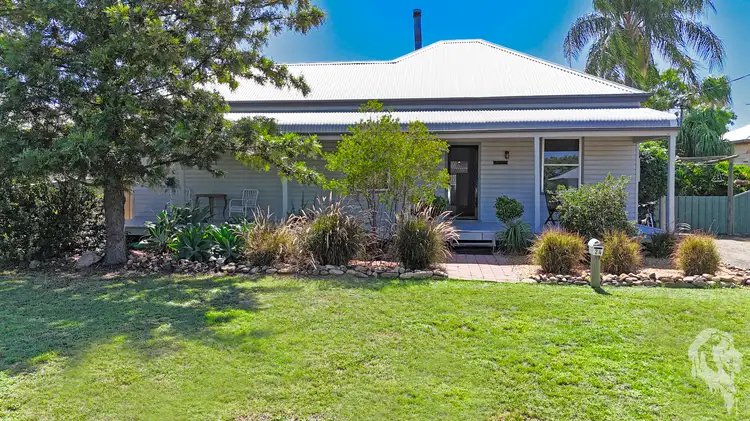 24 Balonne Street