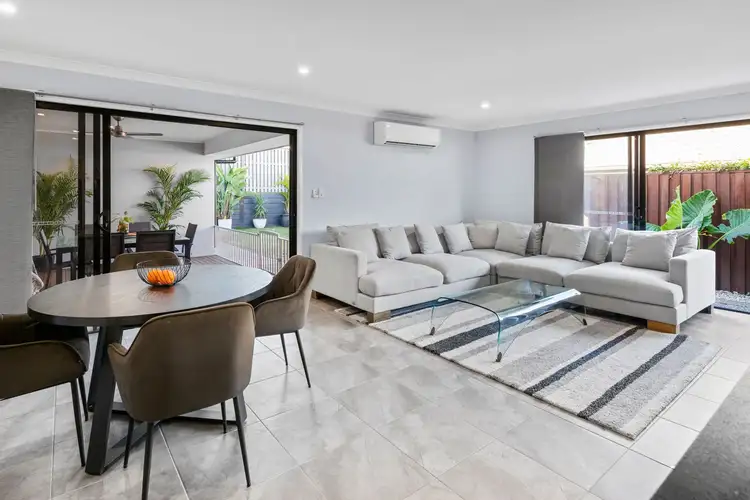 9 Morna Place, Coomera QLD 4209