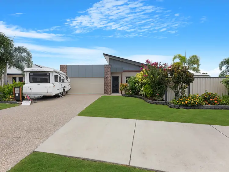Main view of Homely house listing, 19 Oceanblue Boulevard, Pialba QLD 4655
