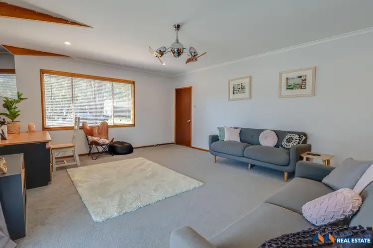 Seventh view of Homely house listing, 2 Lagoon Drive, Whorouly VIC 3735
