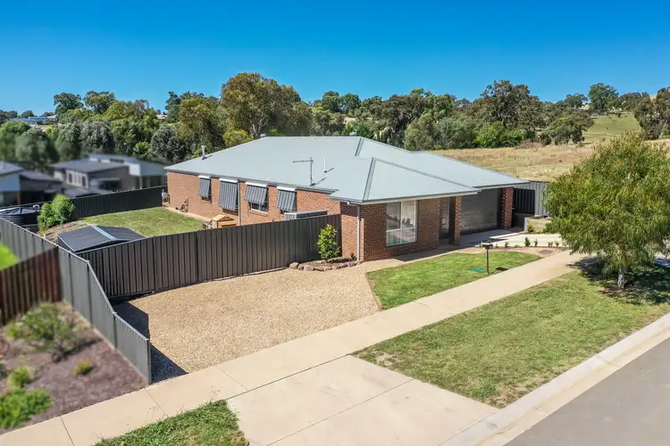 15 Banksia Street, Mansfield VIC 3722