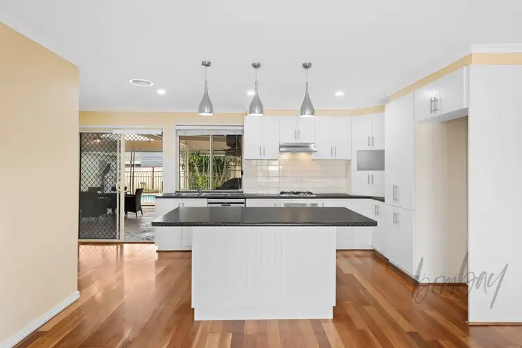 Fifth view of Homely house listing, 5 Sedgefield Place, Craigieburn VIC 3064