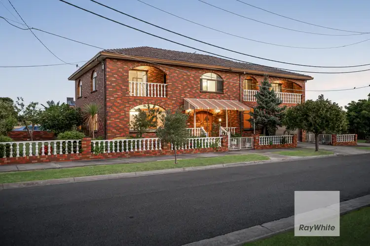 19 Shawlands Drive, Tullamarine VIC 3043