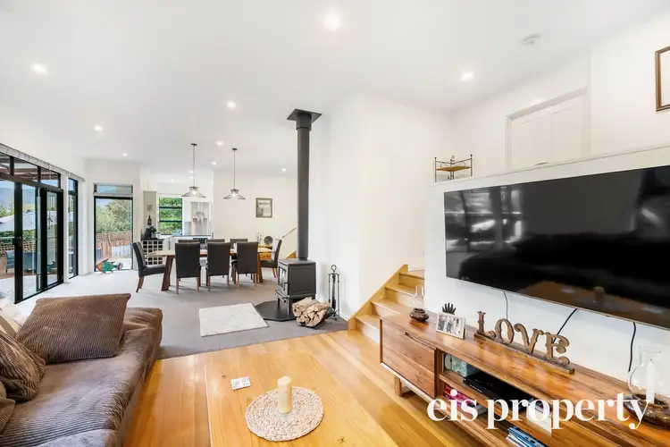 2711 Huon Highway, Huonville TAS 7109