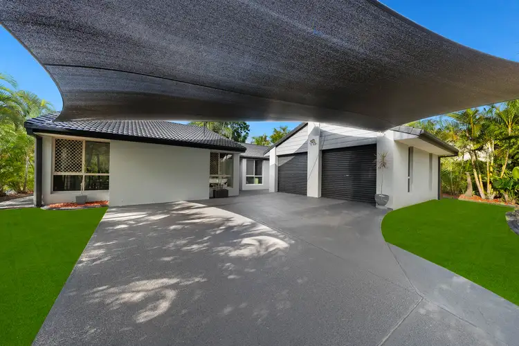 7 Universal Street, Oxenford QLD 4210