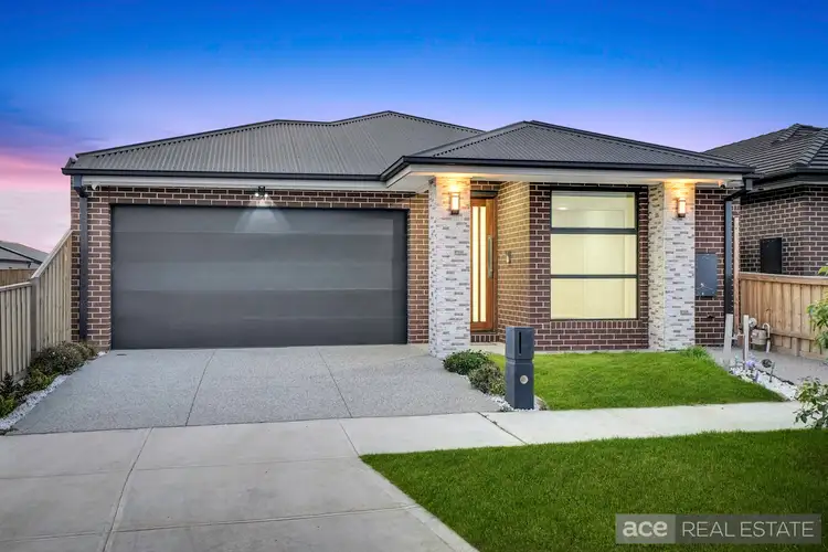10 Alkington Way