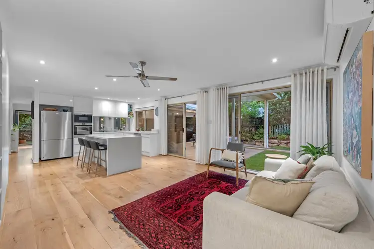 3 Woodvale Court, Everton Hills QLD 4053