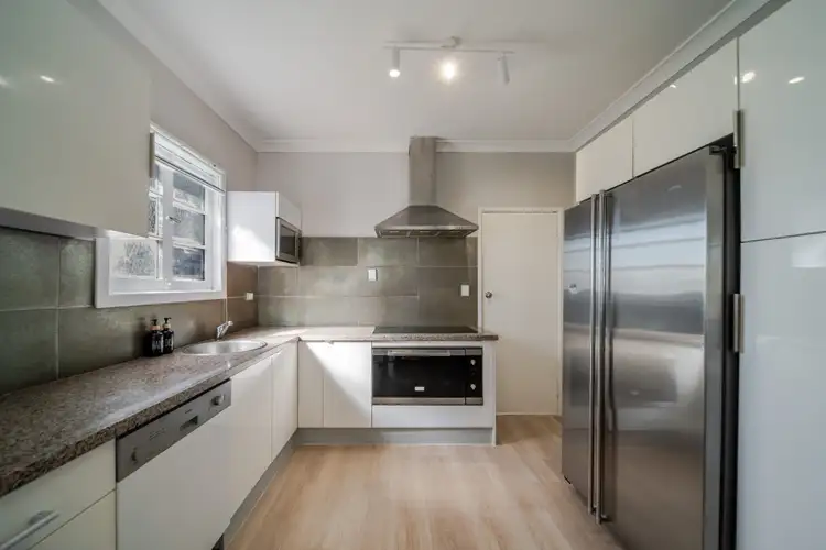 Sixth view of Homely house listing, 1/213 Corcoran Street, Currajong QLD 4812