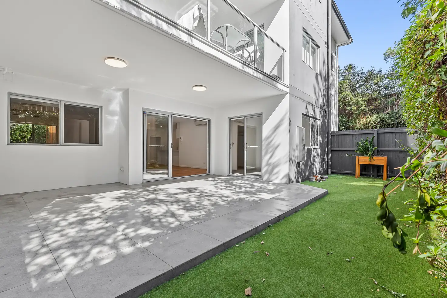 Main view of Homely unit listing, 4/13 Fenton Street, Fairfield QLD 4103