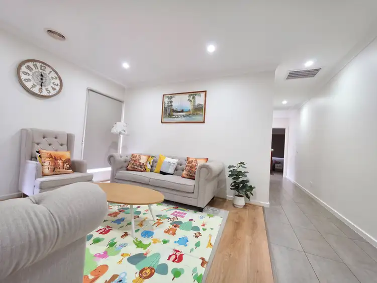 Fifth view of Homely house listing, 10 Erne Mews, Weir Views VIC 3338