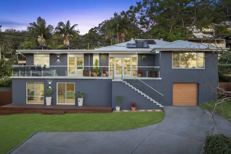 290 Avoca Drive, Green Point NSW 2251