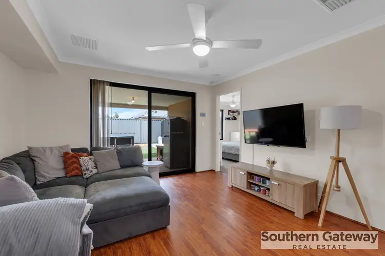 Fourth view of Homely house listing, 100 Boatwright Avenue, Haynes WA 6112