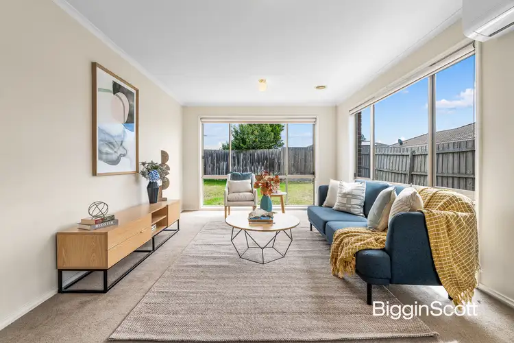 Second view of Homely house listing, 5 Sunbird Avenue, Cranbourne VIC 3977