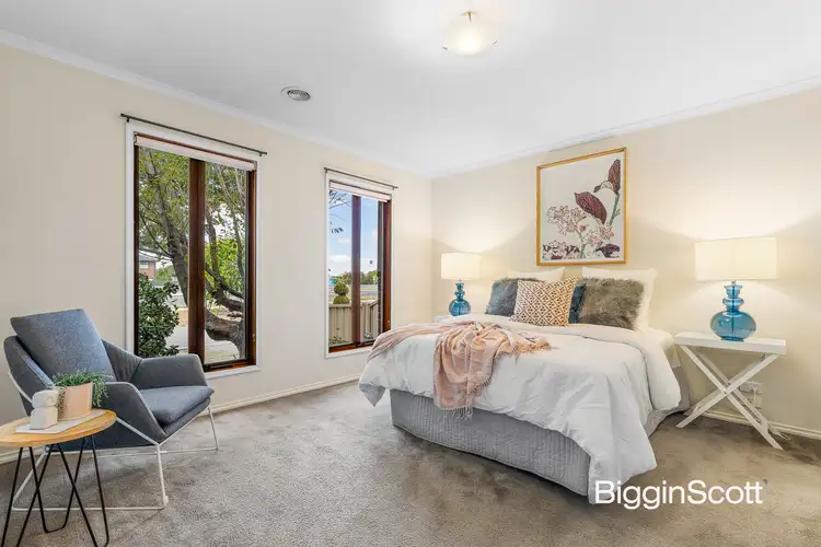 Sixth view of Homely house listing, 5 Sunbird Avenue, Cranbourne VIC 3977