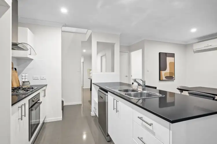 Sixth view of Homely house listing, 17 Orpheus Crescent, South Ripley QLD 4306