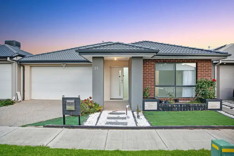 23 WONDERBOOM AVENUE, Tarneit VIC 3029