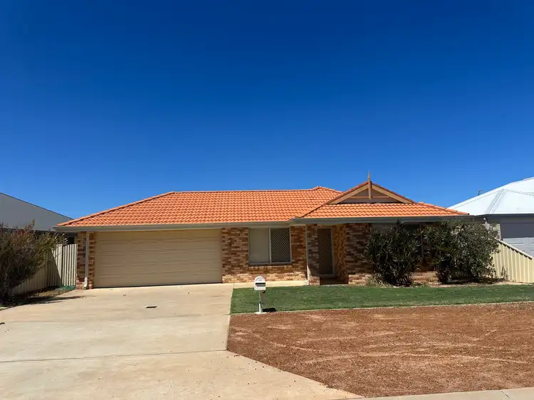 5 Invincible Rise, Wandina WA 6530