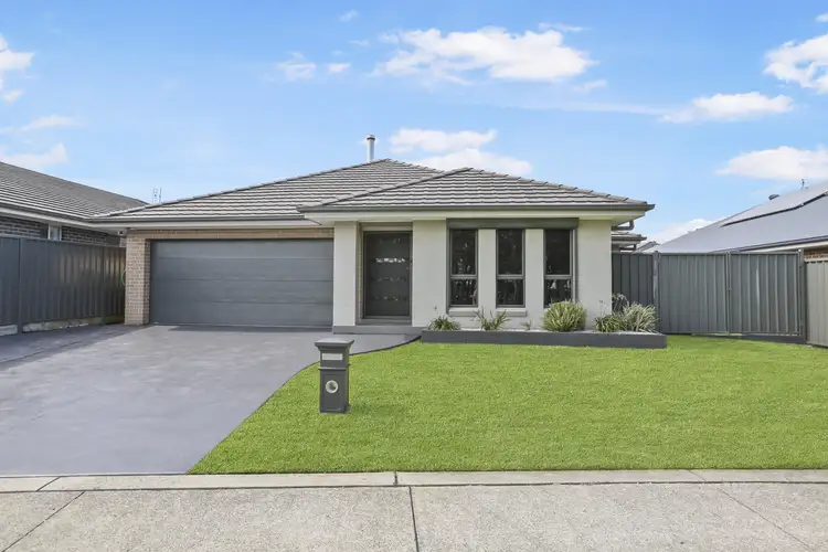 Main view of Homely house listing, 17 Hobbs Street, Horsley NSW 2530