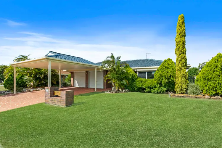 13 Kentwood Drive