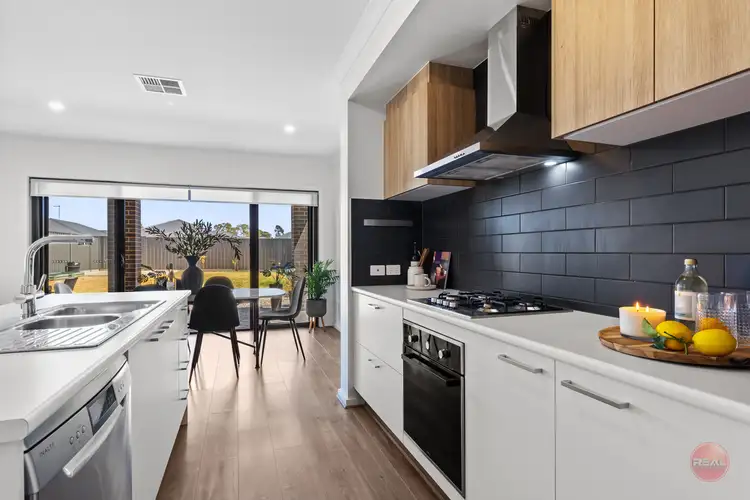 Fifth view of Homely house listing, 11 Heinemann Circuit, Hillier SA 5116