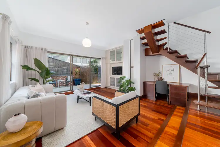 33 Alfred Street
