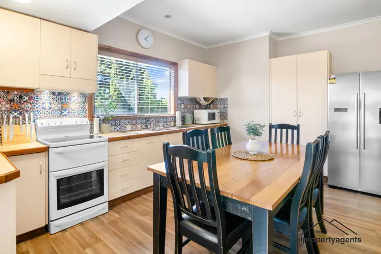 Second view of Homely house listing, 7 Cecil Street, Horsham VIC 3400