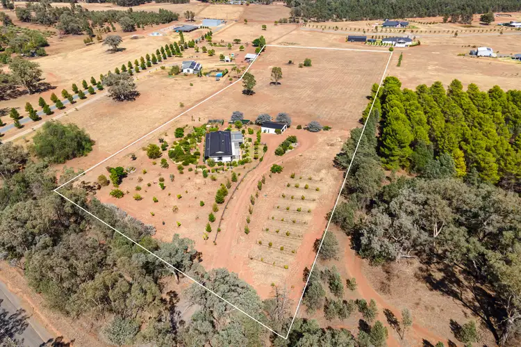 99 Rannock Road, Coolamon NSW 2701