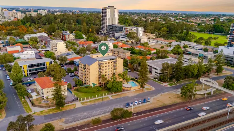 Fifth view of Homely unit listing, 18/1 Hardy Street, South Perth WA 6151