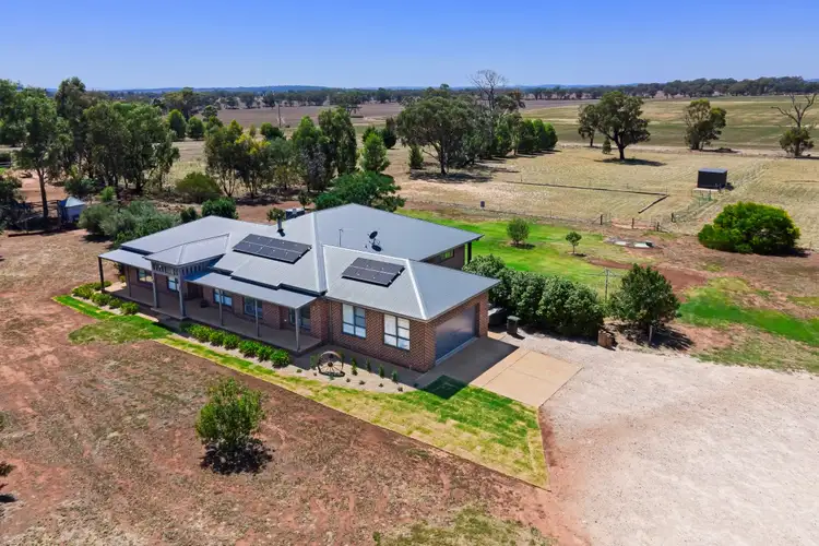 4 Harrier Street, Temora NSW 2666
