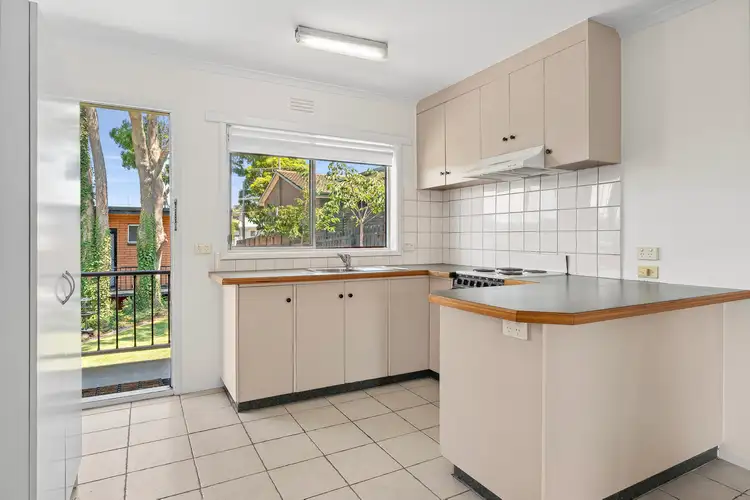 Fifth view of Homely unit listing, 2/9 Elizabeth Street, Highton VIC 3216