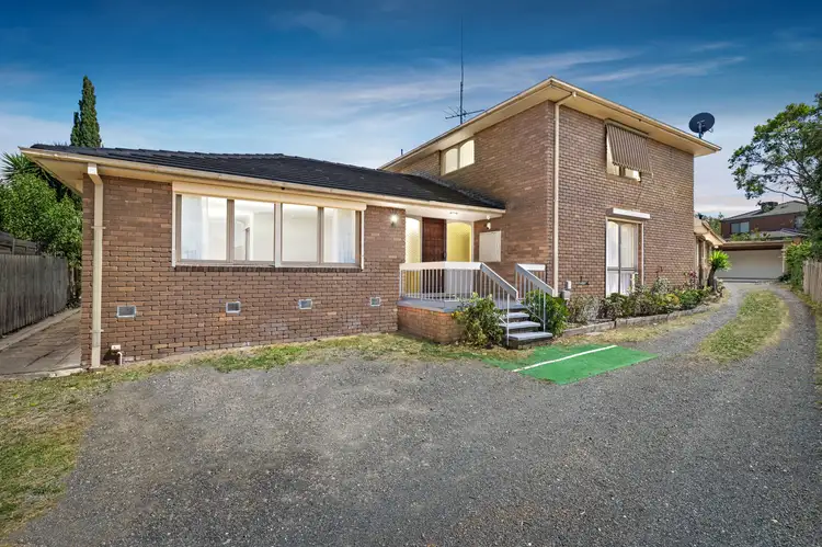 1555 Ferntree Gully Road
