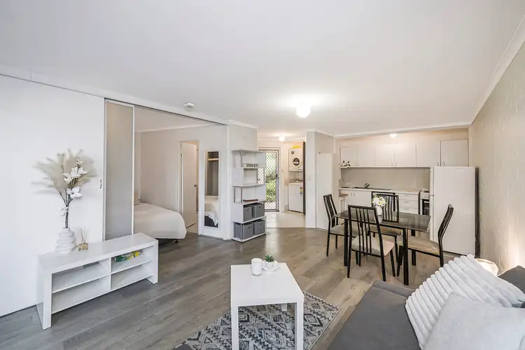 Fifth view of Homely apartment listing, 6/303 Cambridge Street, Wembley WA 6014
