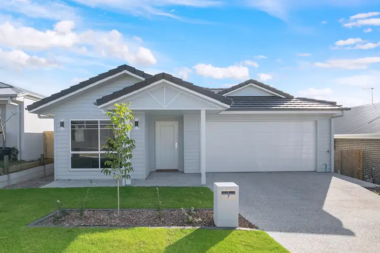 7 Avon Street, Narangba QLD 4504