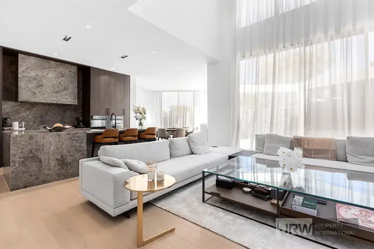 8 Aitchison Court, Glen Waverley VIC 3150