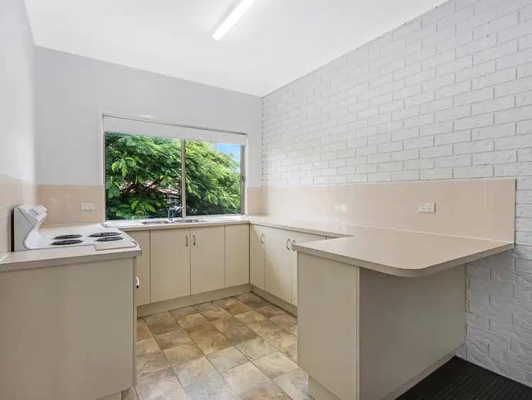 Fourth view of Homely unit listing, 4/489 Esplanade, Torquay QLD 4655