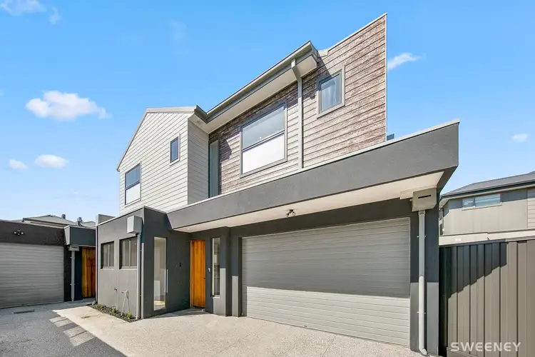 Main view of Homely unit listing, 2/56 Cyclamen Avenue, Altona North VIC 3025
