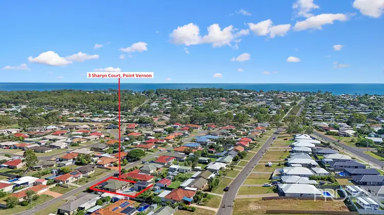 Second view of Homely house listing, 3 Sharyn Court, Point Vernon QLD 4655