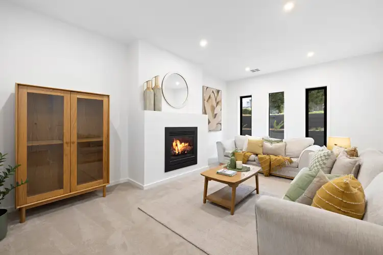 Third view of Homely house listing, 5 Redleaf Way, Wheelers Hill VIC 3150