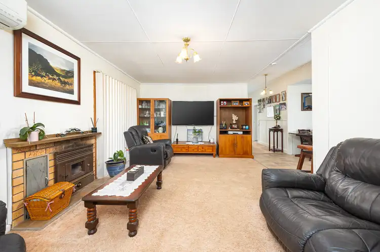 Fifth view of Homely rural property listing, 3 Mimosa Street, Temora NSW 2666