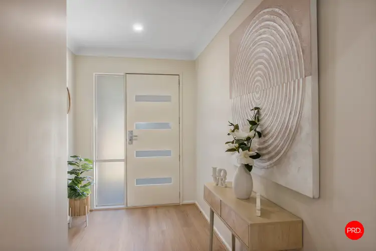 Second view of Homely house listing, 9 Creekview Place, Ascot VIC 3551