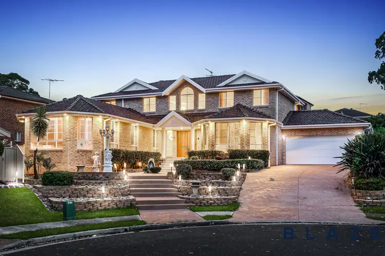 24 Keneally Crescent