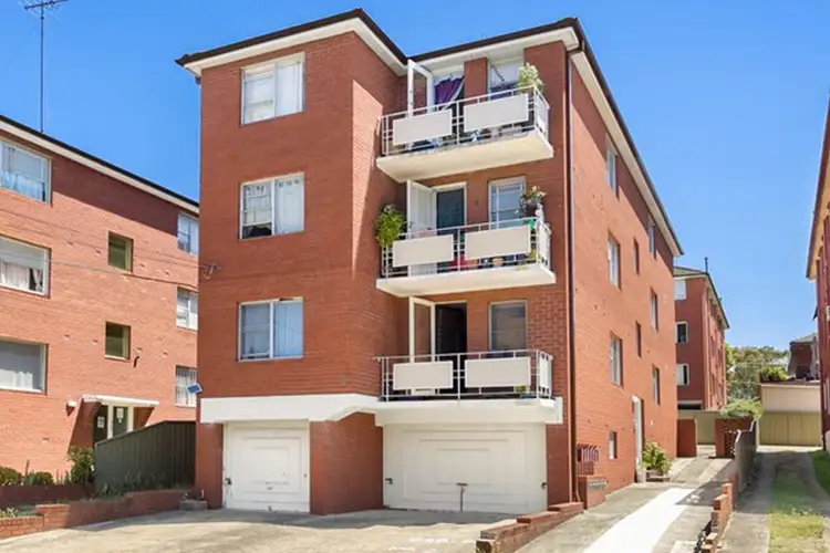 15 Brittain Crescent