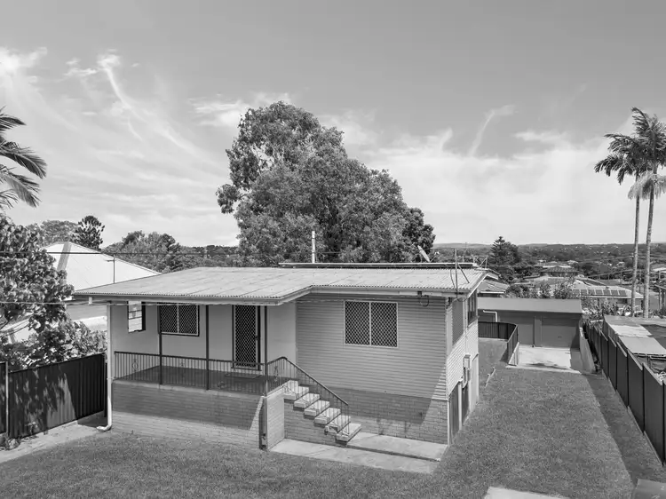 14 William Street, Bundamba QLD 4304