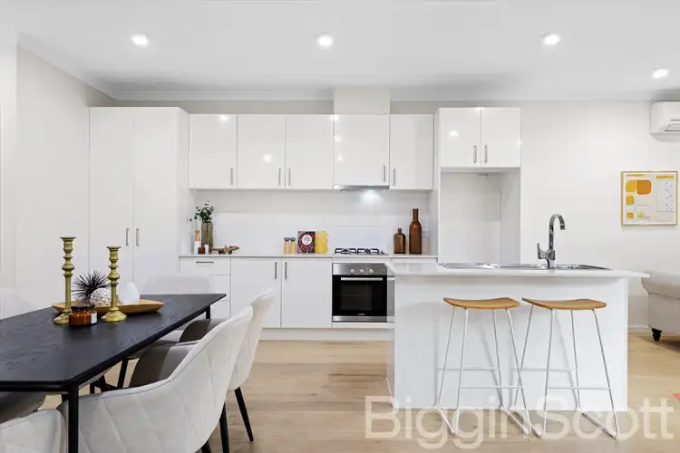 Fourth view of Homely townhouse listing, 8/17 Forster Road, Mount Waverley VIC 3149
