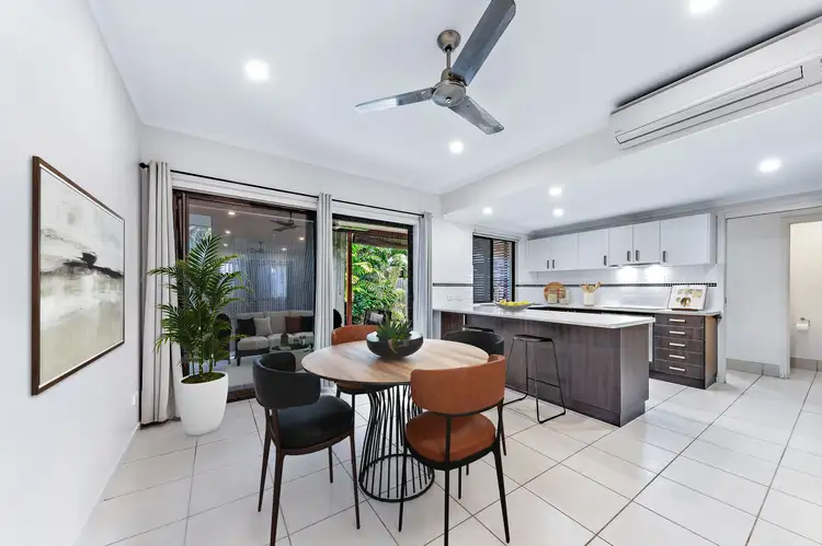 14/25 Abell Road