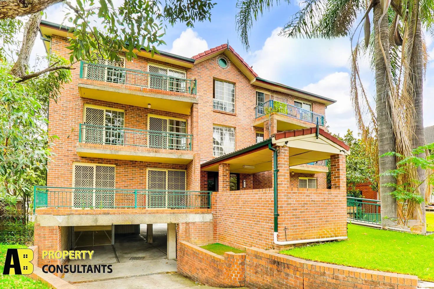 Main view of Homely unit listing, 4/2-4 Cambridge Street, Harris Park NSW 2150