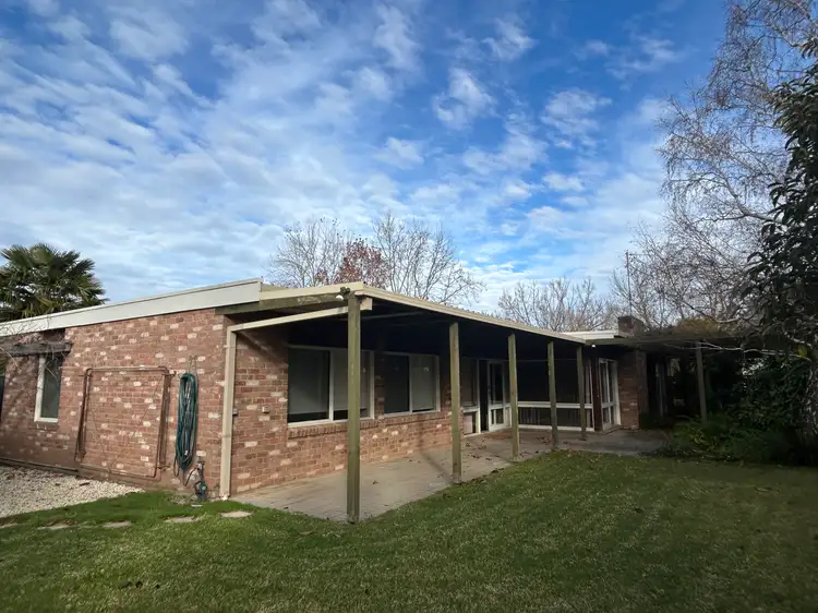 1 Hiscock Court